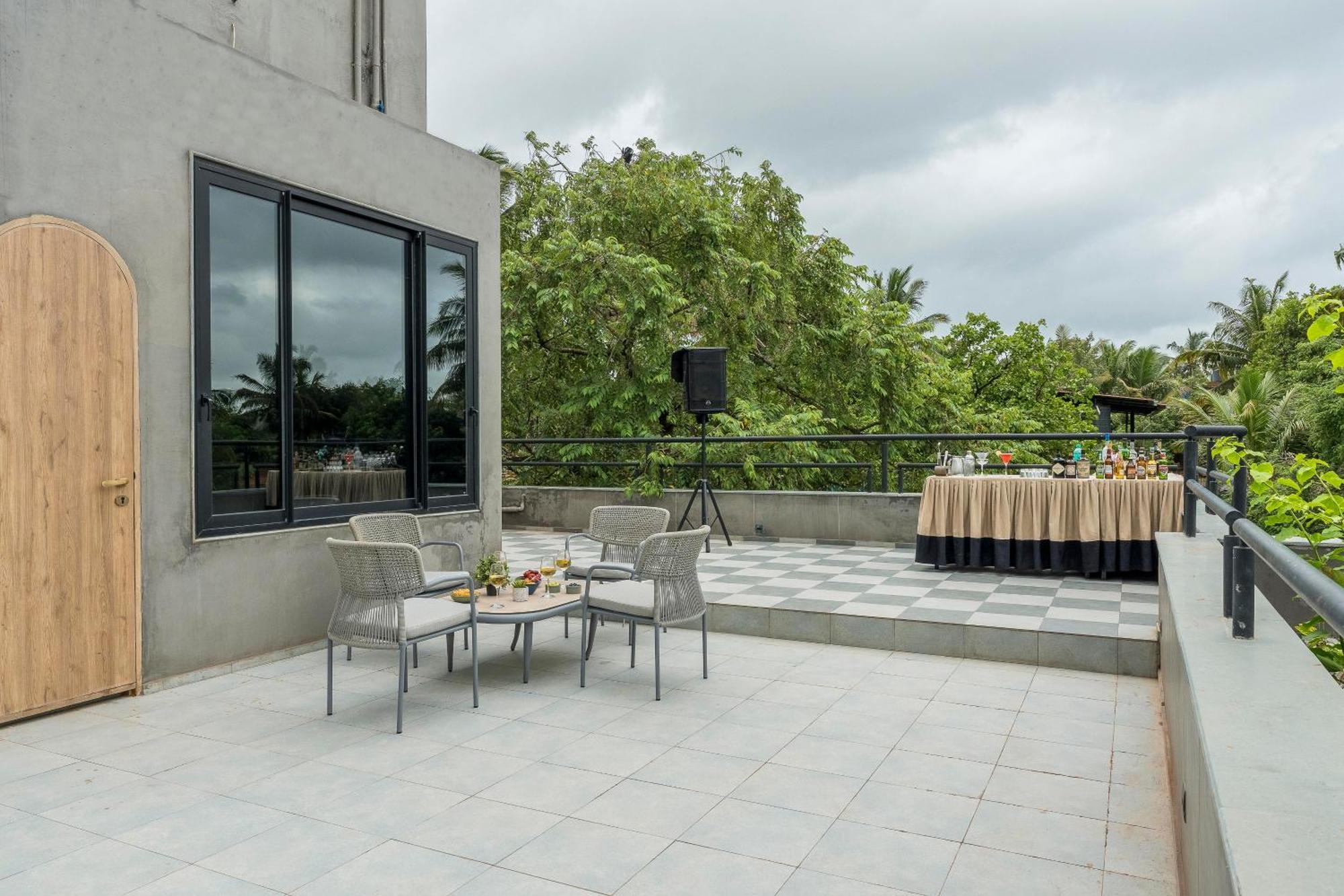Vana - A Lindsay Manor Vagator Exterior photo